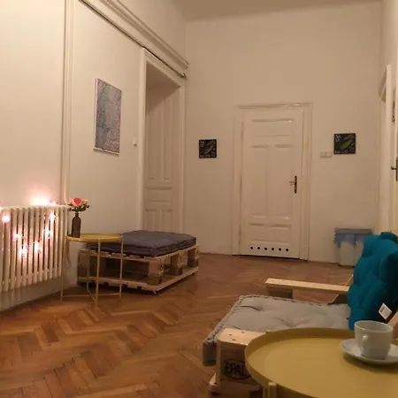 Apatrmans Hostel Brno Hostel