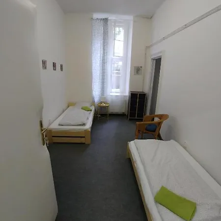 Apatrmans Hostel Brno Hostel *