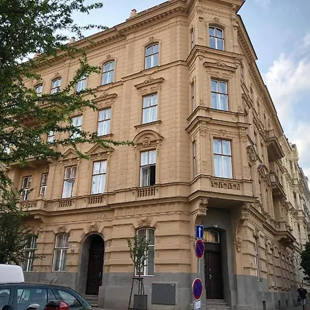 Apatrmans Hostel Brno Hostel Brno