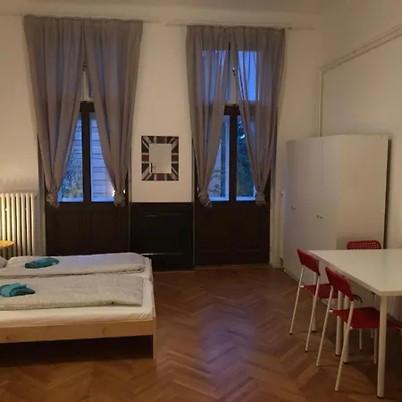 Hostel Apatrmans Hostel Brno